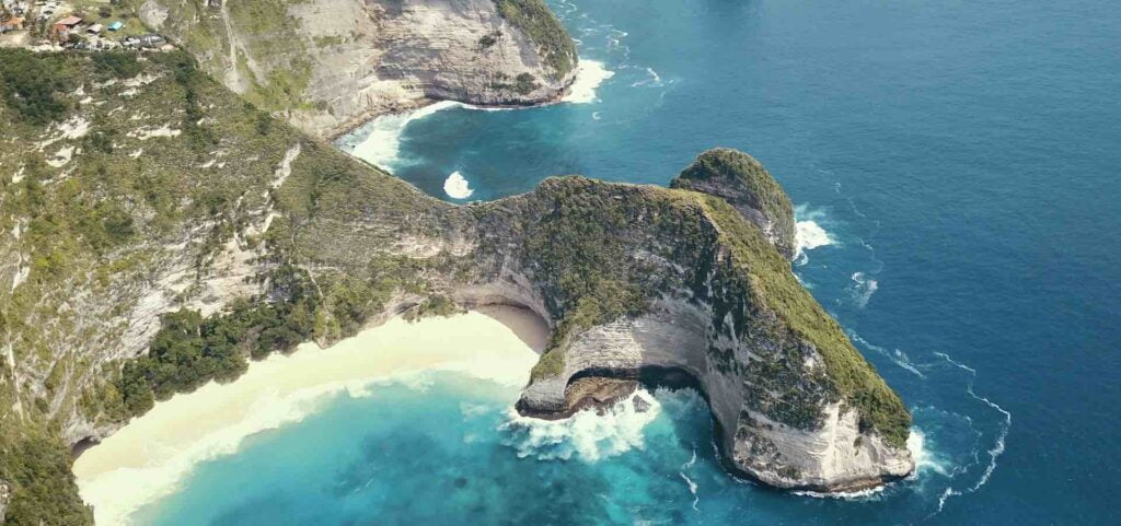 best places to visit Kelingking Beach Nusa Penida Bali Indonesia