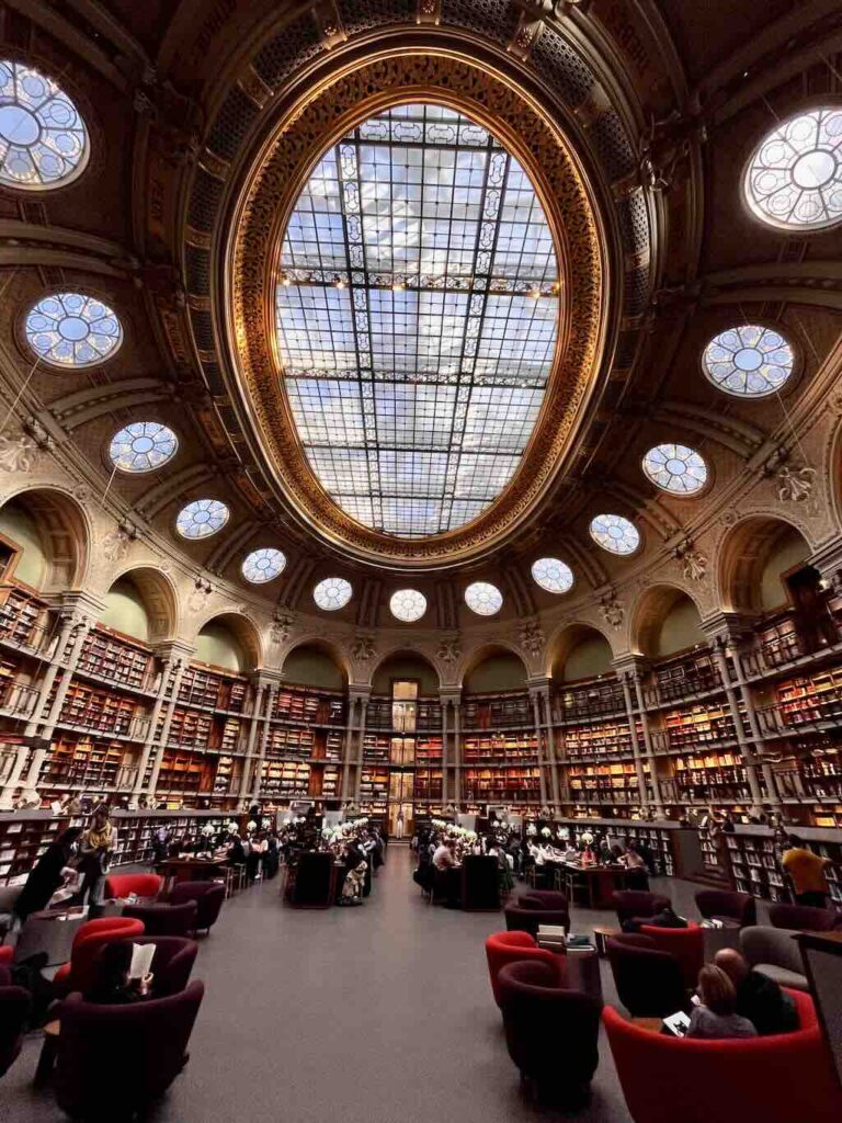 Oval Room Bibliotheque Nationale de France Richelieu Paris