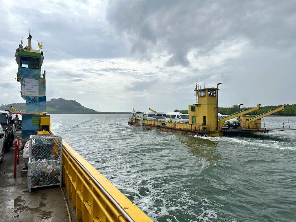 ferry from Koh Lanta to main land Krabi