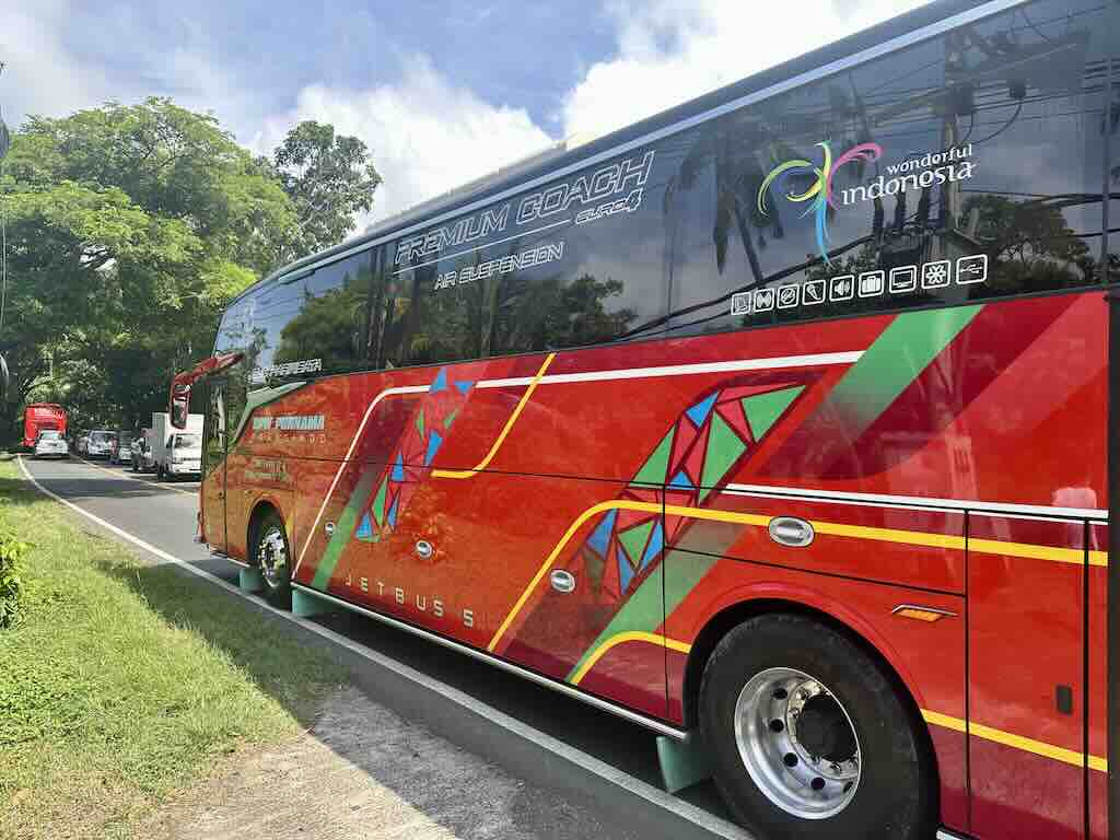 getting around indonesia with a bus