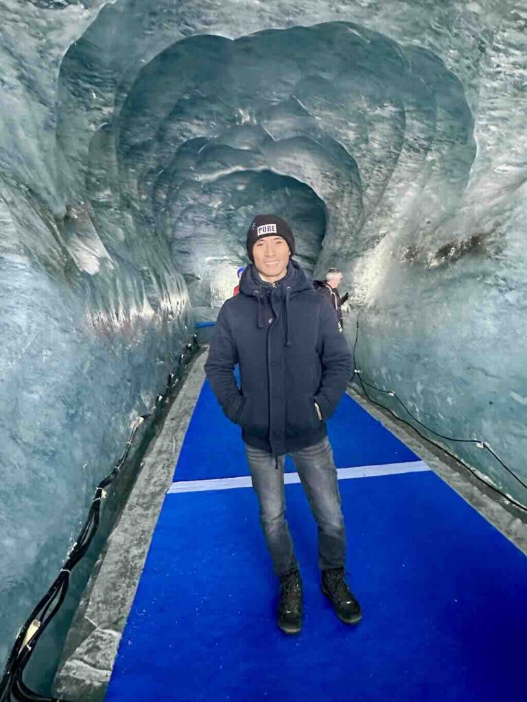 mer de glace inside the glaciers alps mountain