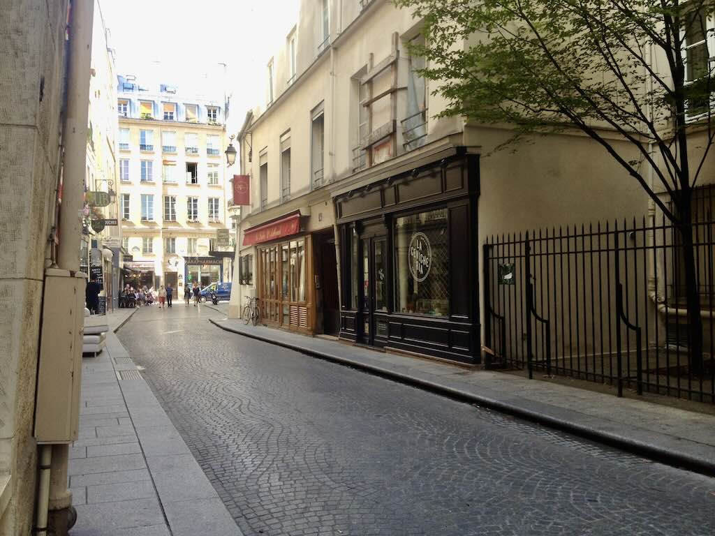 rue Marie Stuart Paris France