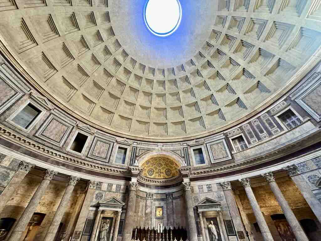 Pantheon Rome Travel Blog