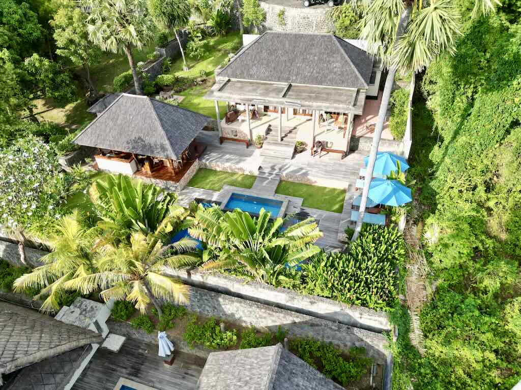 Villa Bukit Segara, uma pousada à beira-mar em Bunutan, Amed, leste de Bali
