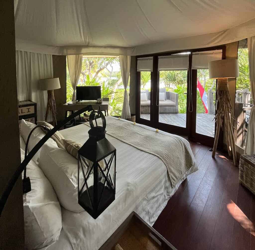 Menjangan Dynasty Resort, um dive resort PADI com píer próprio no noroeste de Bali