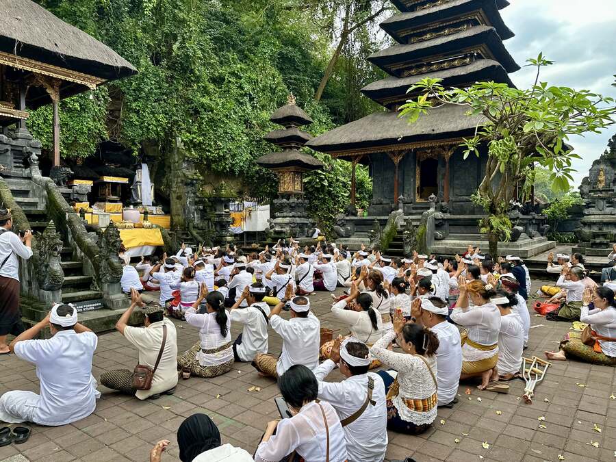 Ceremony at Goa Lawah temple, East Bali