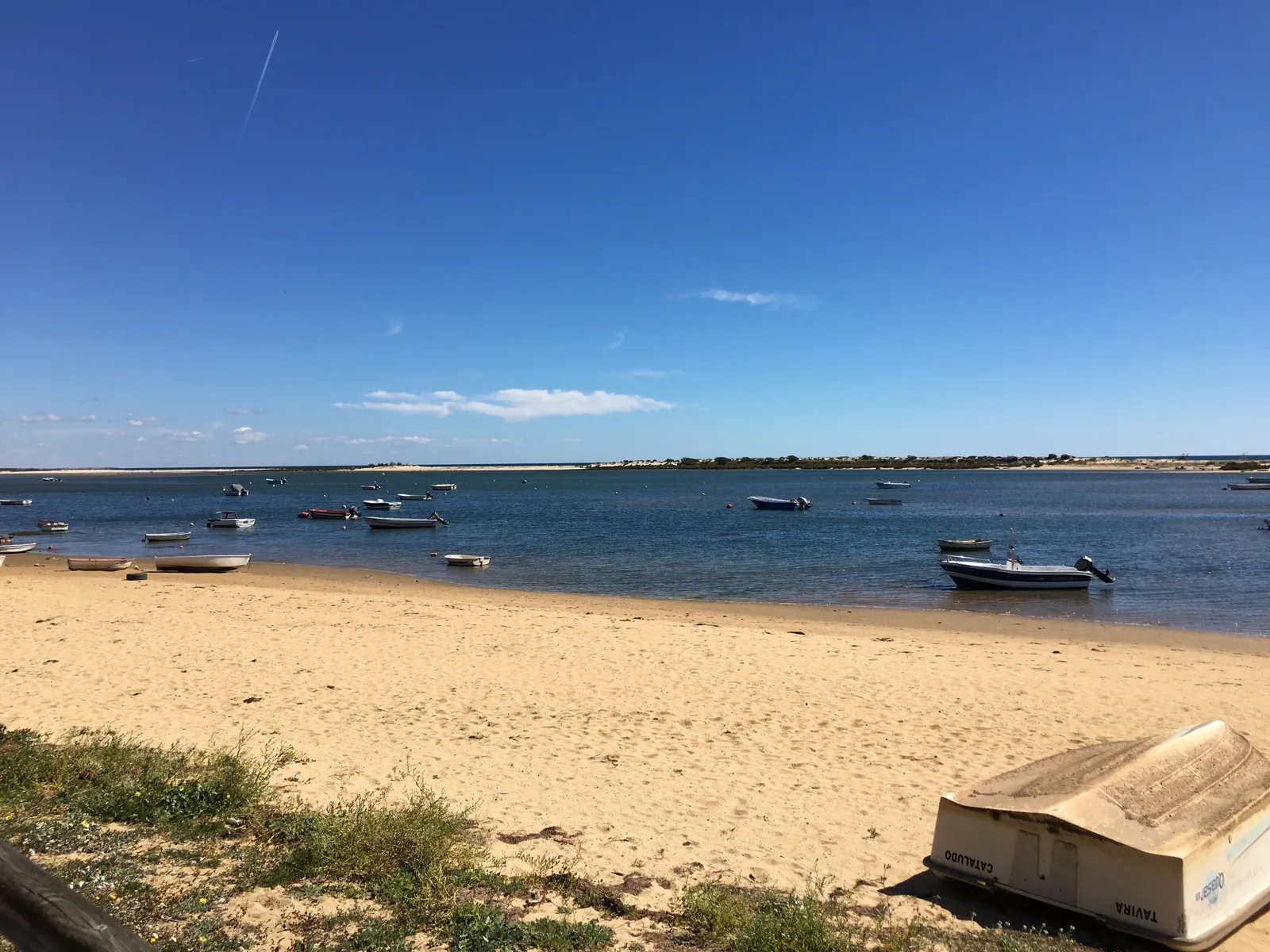Fishing boats moored in the lagoon at Fábrica