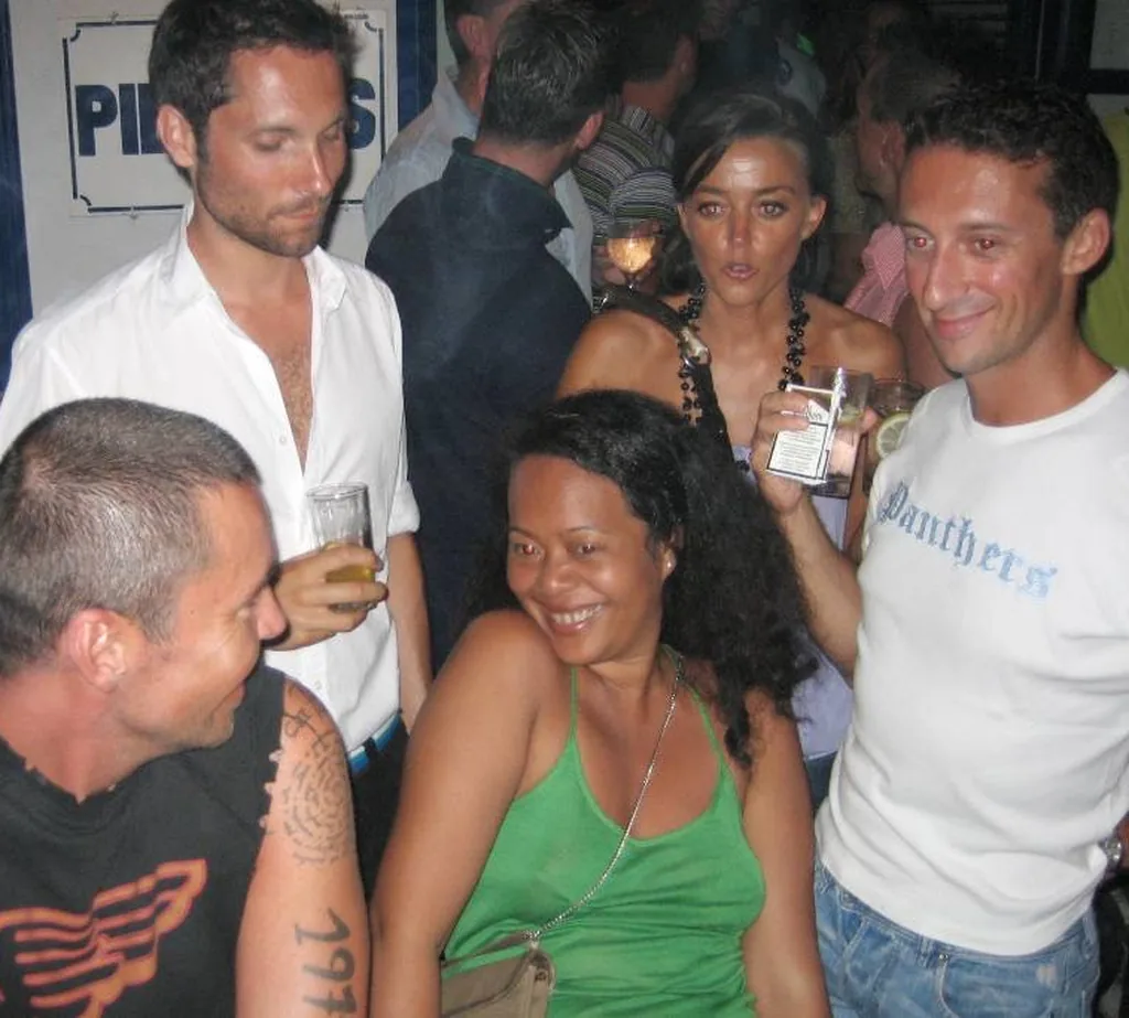 Friends at Pierro's bar in Mykonos Town, August 2006